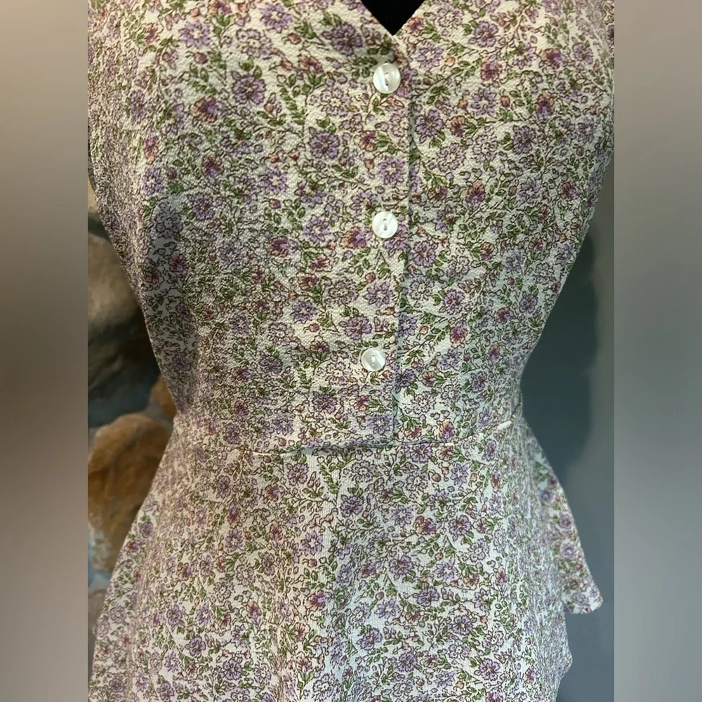 Monteau Fitted Floral Blouse Size Large - Picture 2 of 7